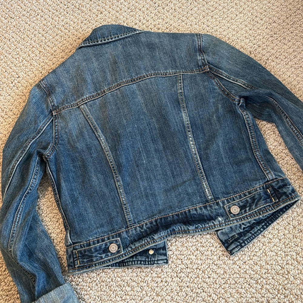 Jean jacket - Picture 2 of 6